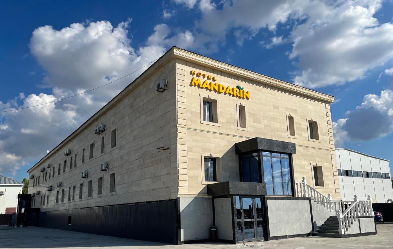 Hotel Mandarin Atyrau Ngoại thất bức ảnh